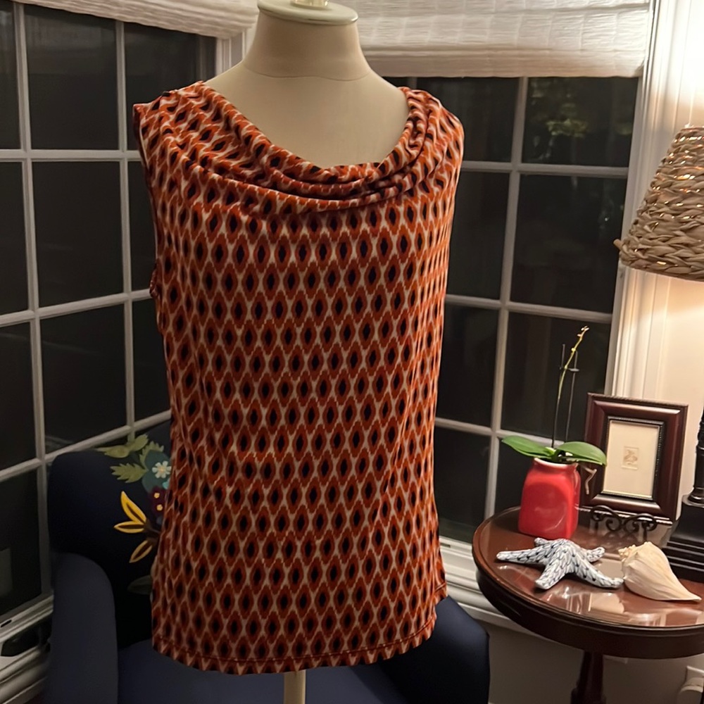 Sleeveless top